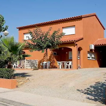 Clipper - El Delfin - Platja De Pals 4*
