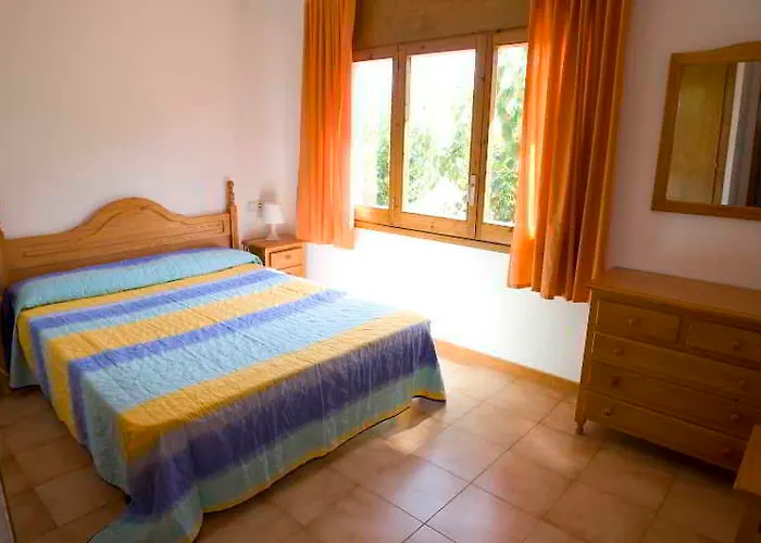 Clipper - El Delfin - Platja De Pals Hotel Torroella de Montgrí