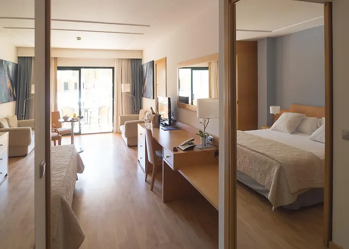 Clipper - El Delfin - Platja De Pals 4* Torroella de Montgrí