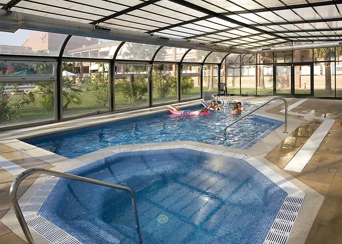 Hotel Clipper - El Delfin - Platja De Pals 4*