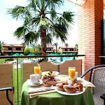 Hotel Clipper - El Delfín - Platja De Pals